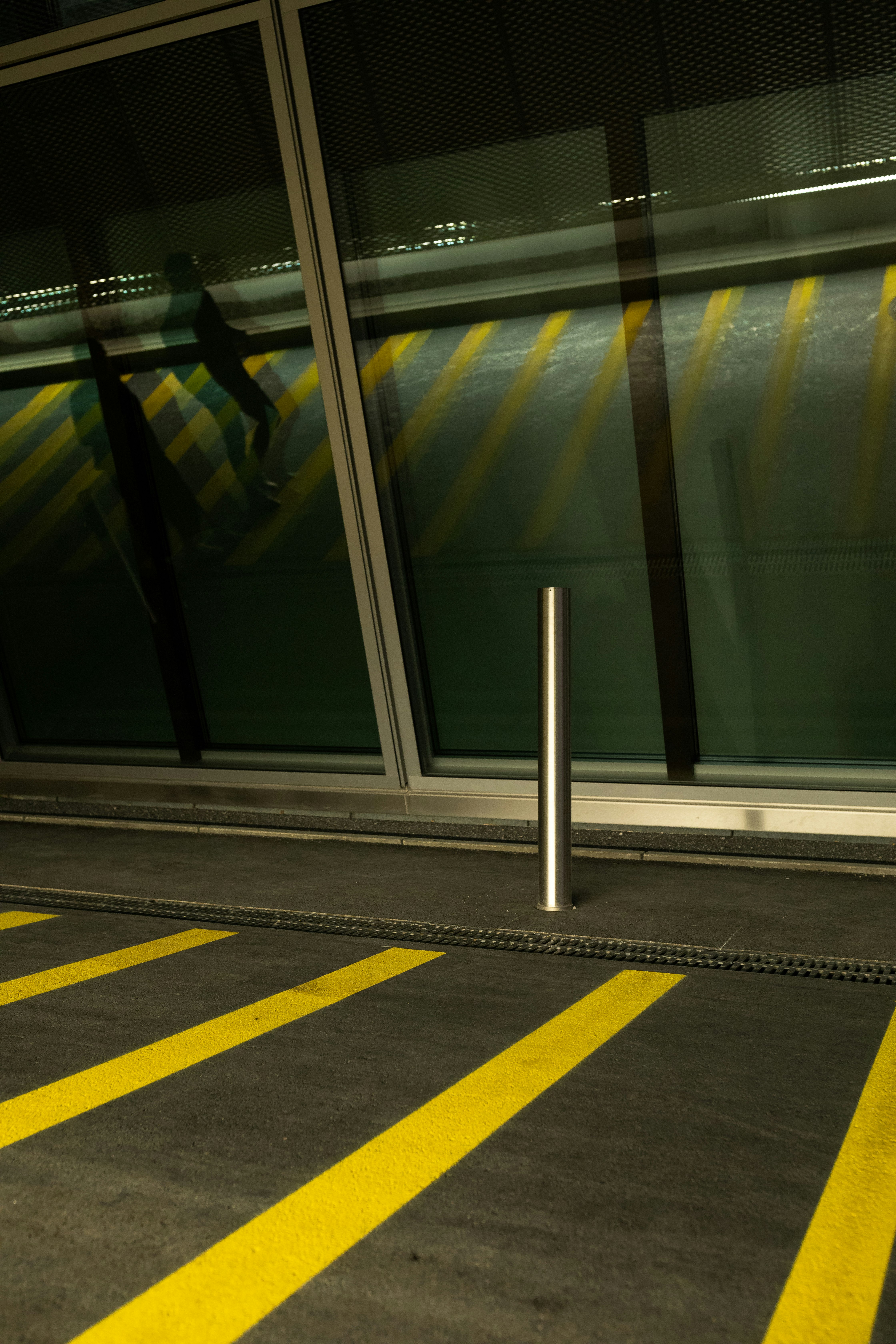 white and yellow stripe floor